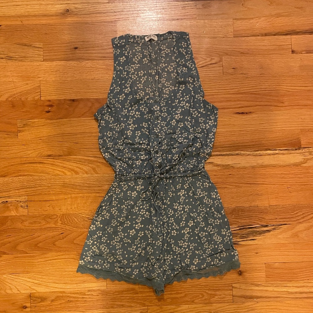 Ditsy floral romper